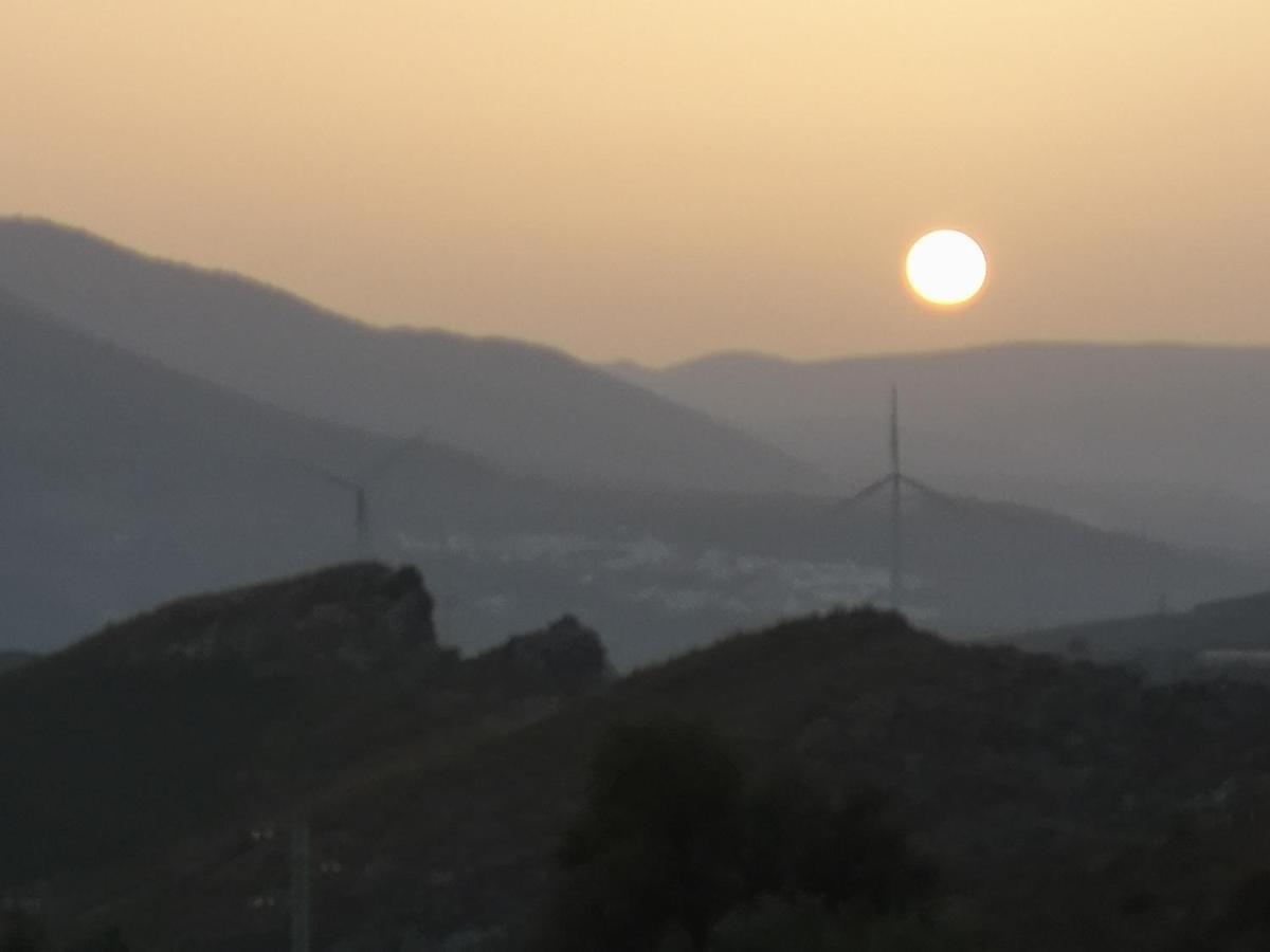 Penzion Cortijo Samadhi Lanjarón Exteriér fotografie
