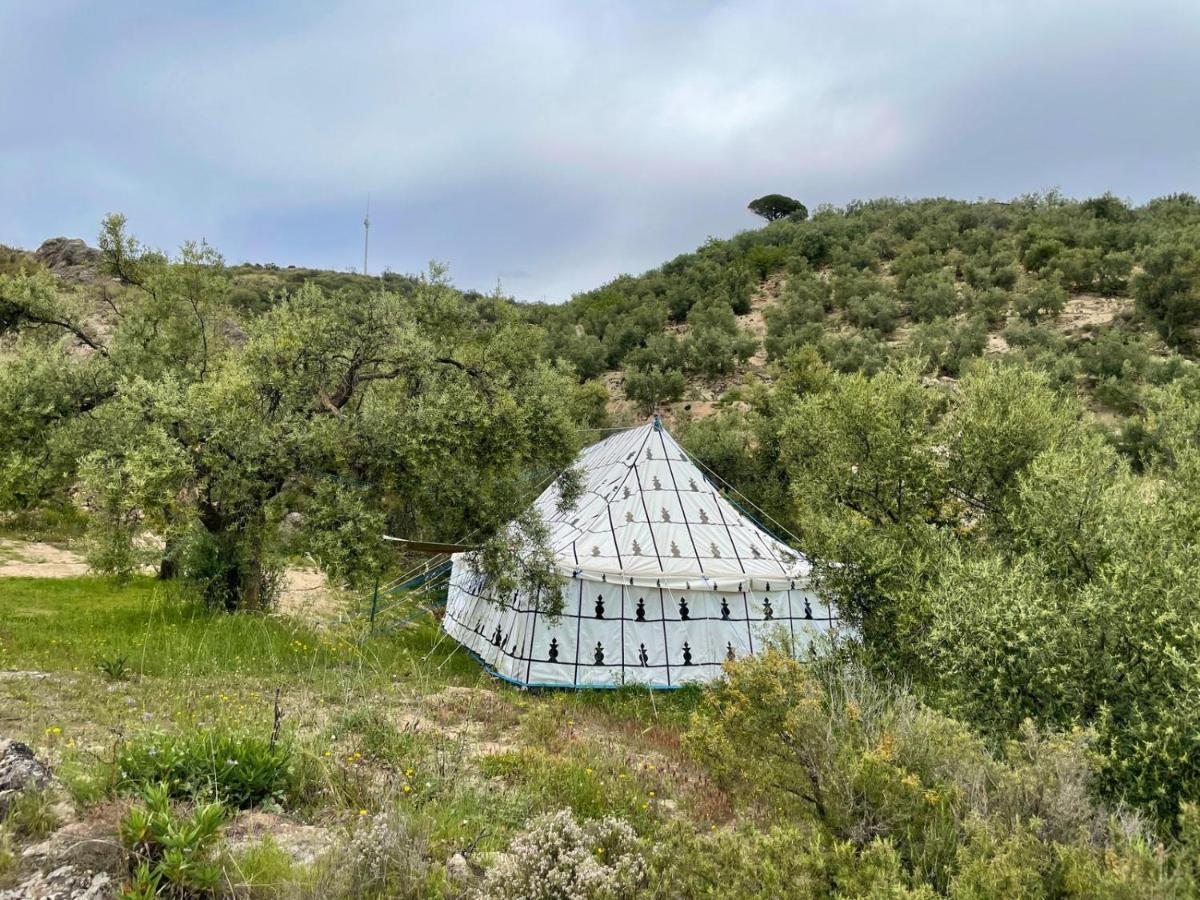 Penzion Cortijo Samadhi Lanjarón Exteriér fotografie