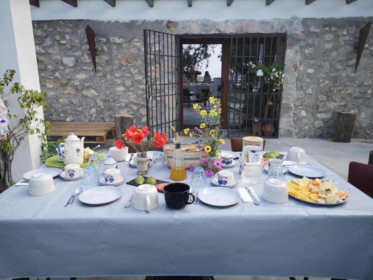 Penzion Cortijo Samadhi Lanjarón Exteriér fotografie